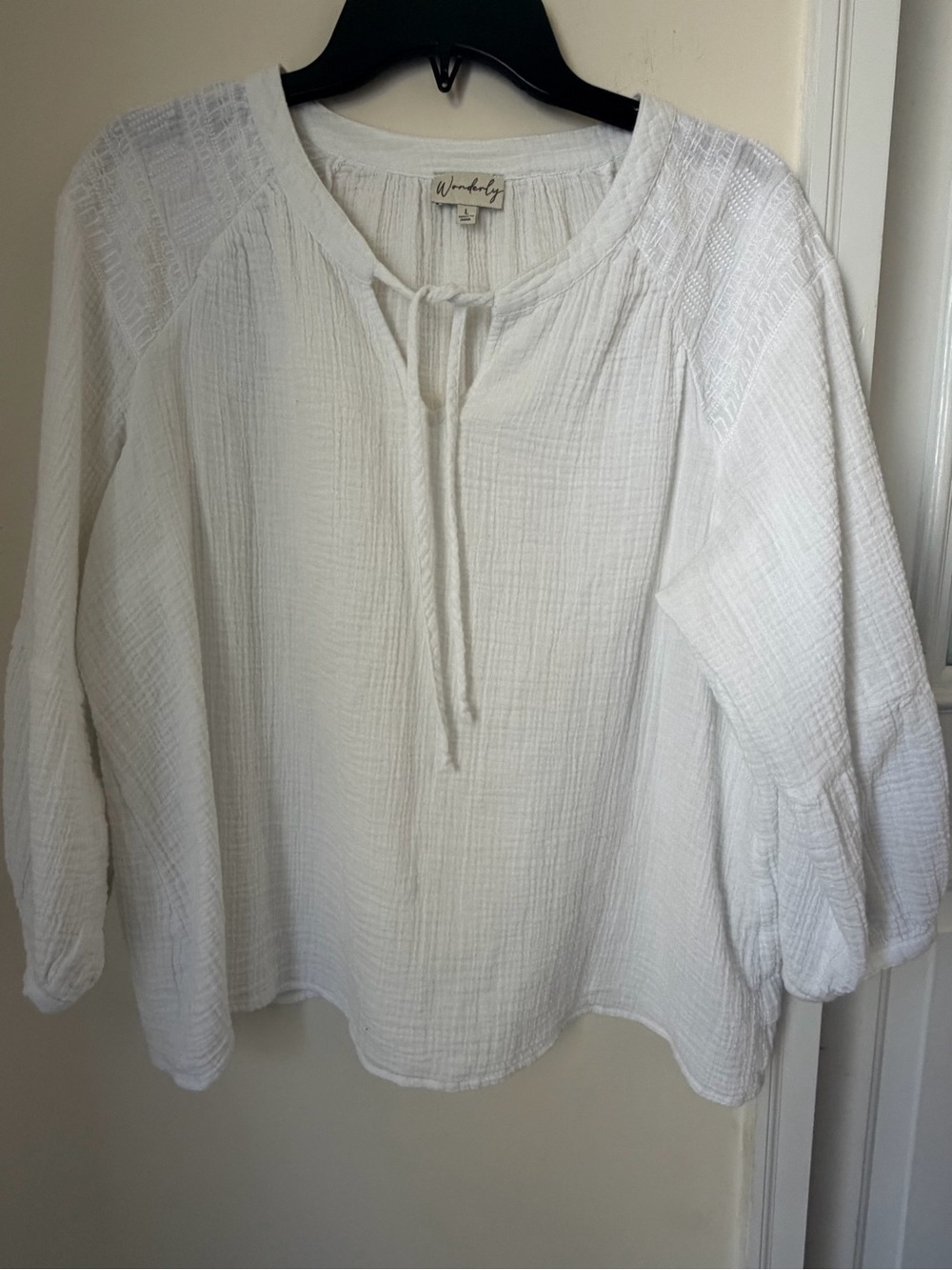 Wonderly White Gauze Tie-Neck Peasant Top